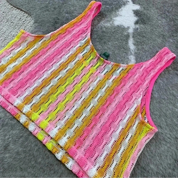 Crochet Knit Crop Tank Top - Picture 6 of 11